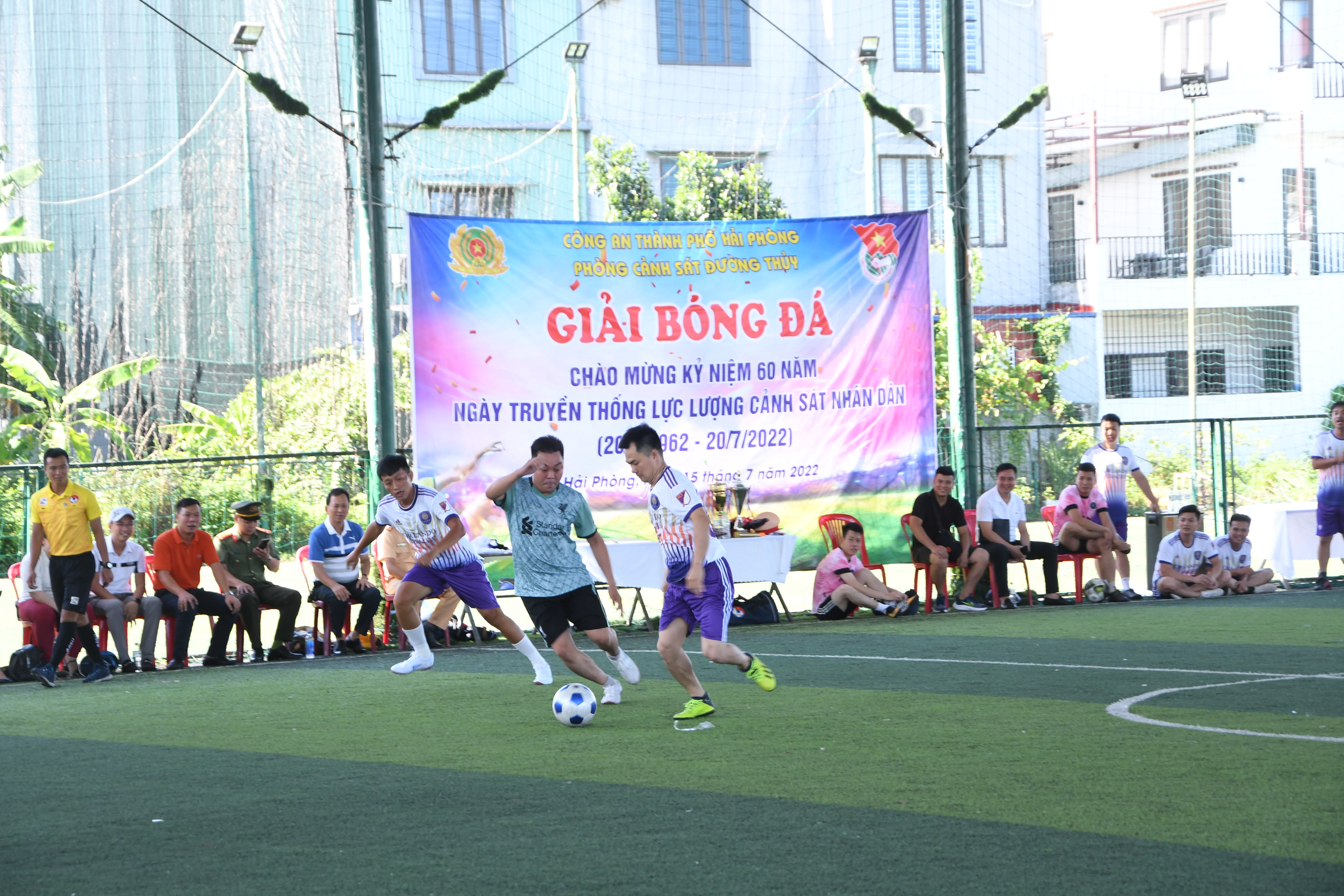 Phòng Cảnh sát đường thủy: Tổ chức Giải bóng đá nội bộ